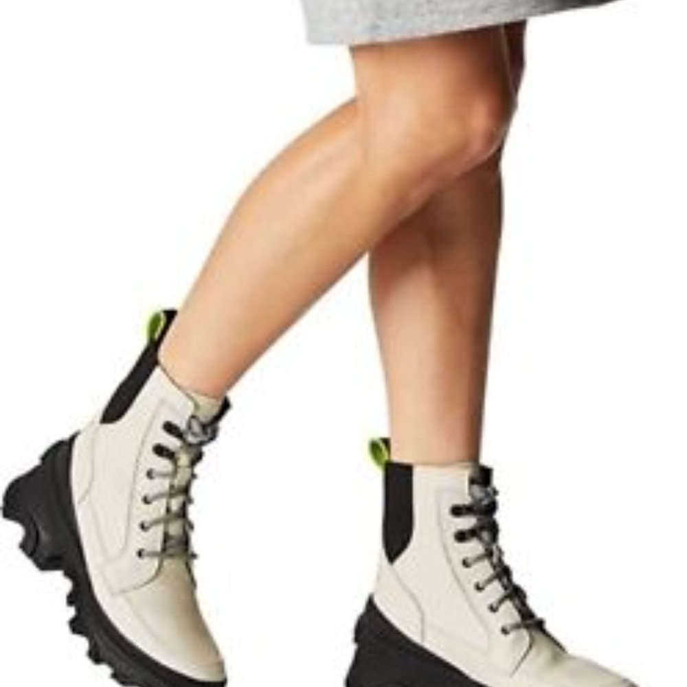 Sorel Brex Waterproof boots Size 9